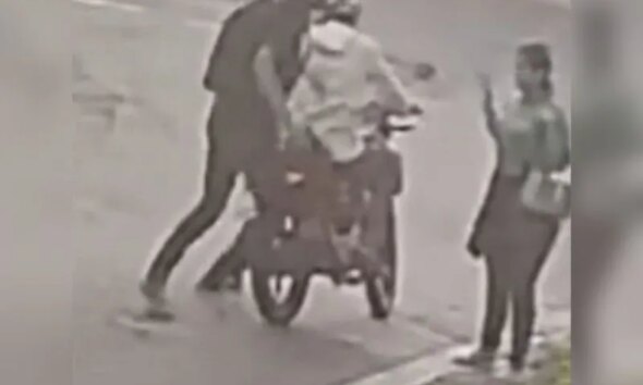 Mulher é assaltada por dupla em motocicleta no Mundo Novo