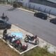 Câmeras registram roubo de motocicleta no Distrito Industrial