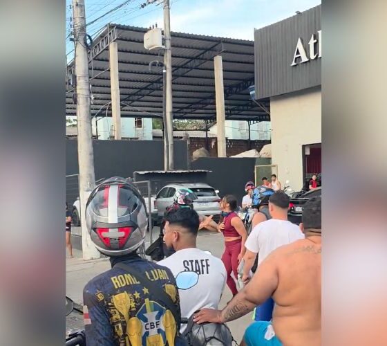 Esposa flagra marido com amante em academia de Manaus