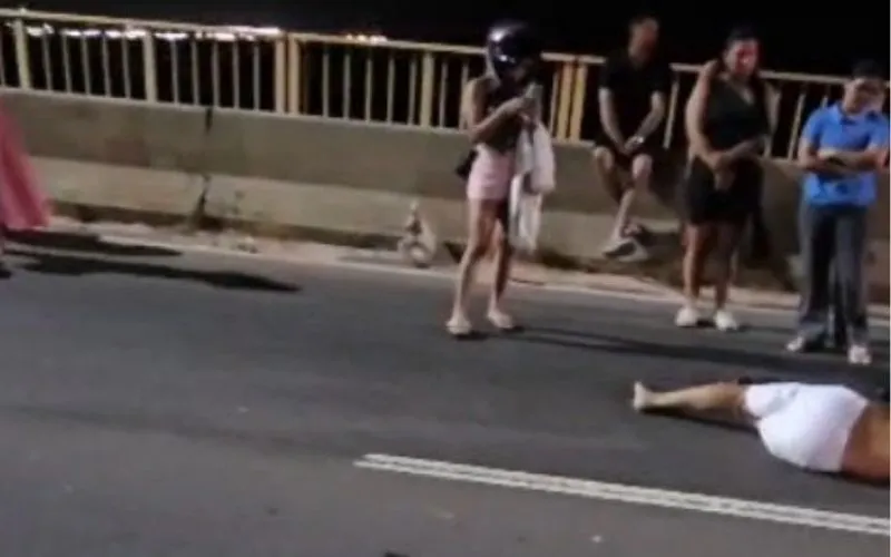 Motorista morre após motocicleta atingi-lo na Ponte Rio Negro, em Manaus