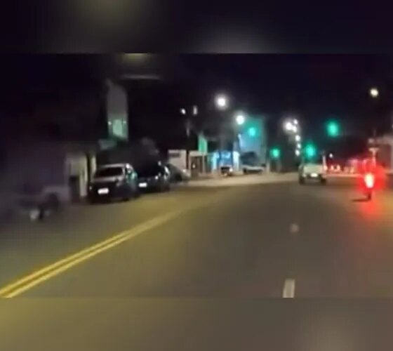 Homem foge de blitz, dirige na contramão e é preso em Manaus