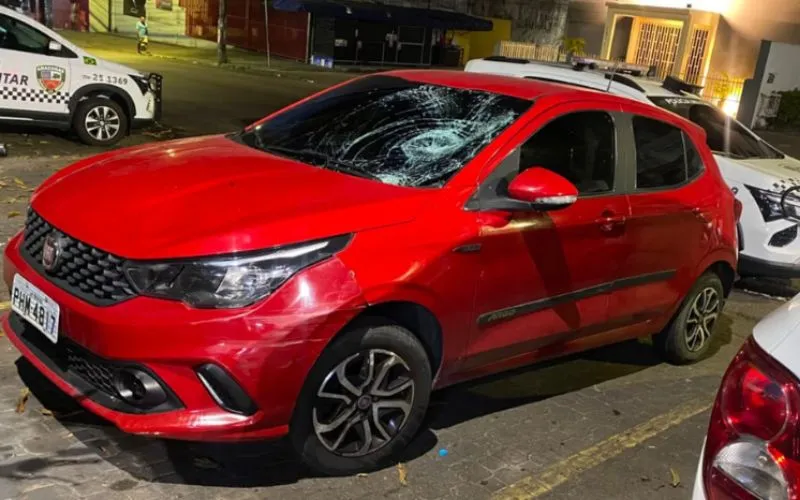Motorista possivelmente bêbada atropela jovem na Cachoeirinha