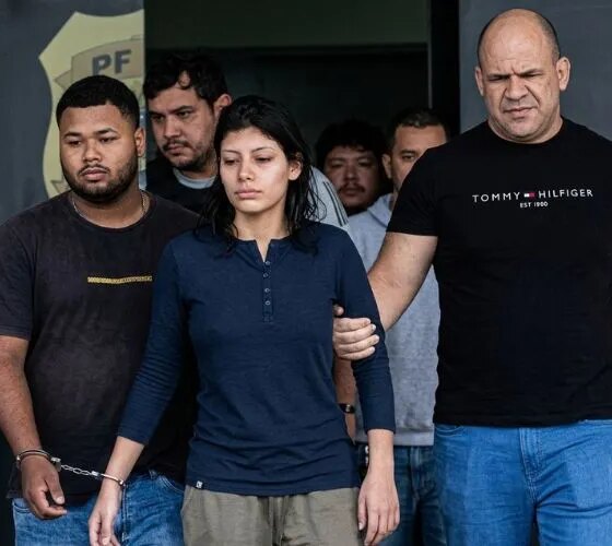 Pais de crianças mortas em incêndio em Manaus ganham liberdade provisória
