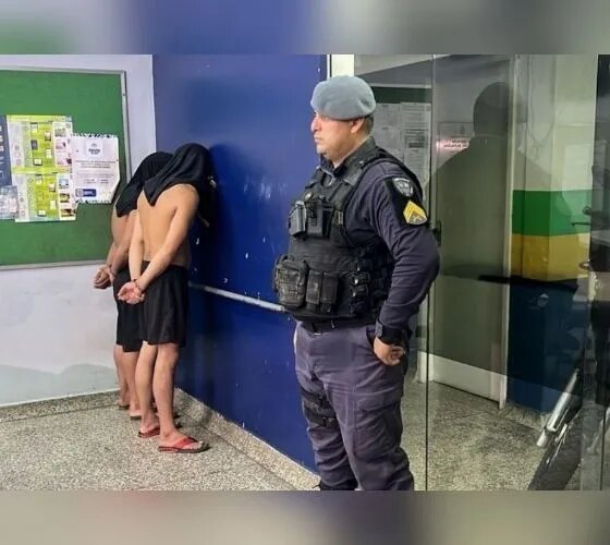 PM apreende 3 toneladas de drogas em residência no Tarumã