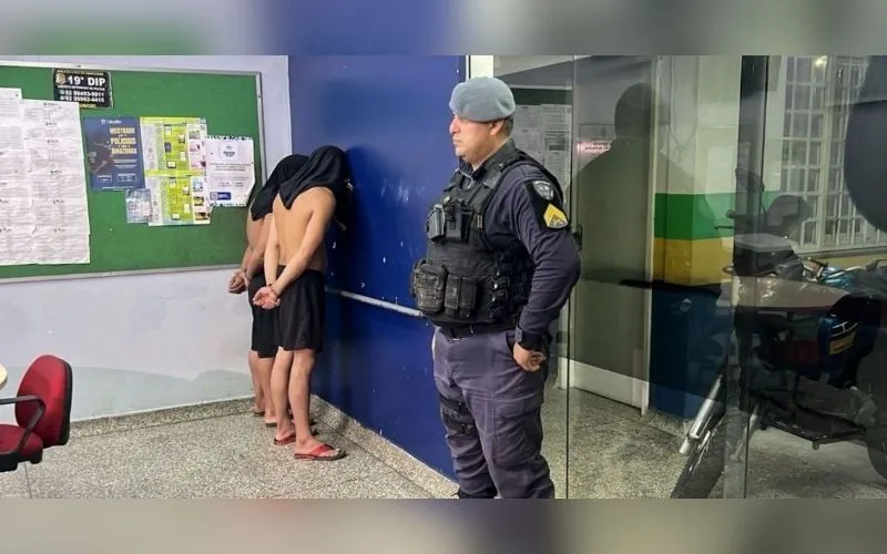 PM apreende 3 toneladas de drogas em residência no Tarumã