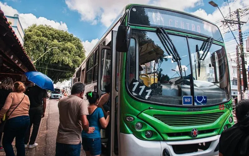 Rodoviários anunciam greve em Manaus por falta de pagamento da quinzena