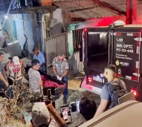 'Pajé' é baleado e morto a facadas no bairro Colônia Terra Nova