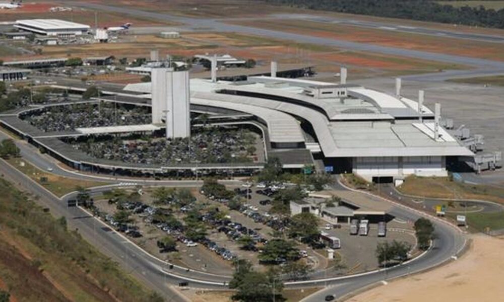 BH: Aeroporto de Confins suspende operações por problema na pista