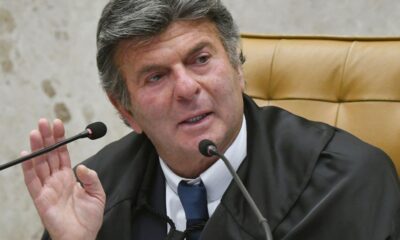 Fux suspende decisão de Dino e restabelece posts sobre Nossa Senhora