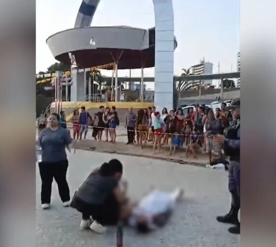 Homem é executado a tiros em plena praia da Ponta Negra
