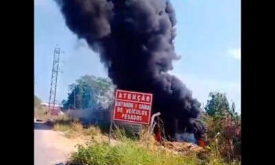 Incêndio atinge área de mata no Distrito Industrial 2, em Manaus