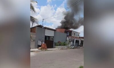 Incêndio atinge residência no bairro Tarumã
