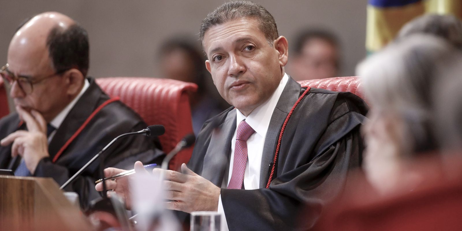 Presidente do TSE reclama de interferência em decisões da Corte