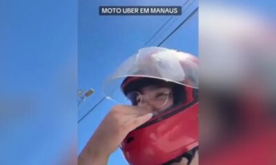 No fluxo da viagem, passageira encontra absorvente dentro de capacete em Manaus