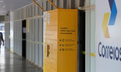 Após semana em greve, empregados dos Correios têm dissídio na segunda