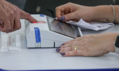 No DF, urnas fecham antes de informação sobre prorrogação chegar