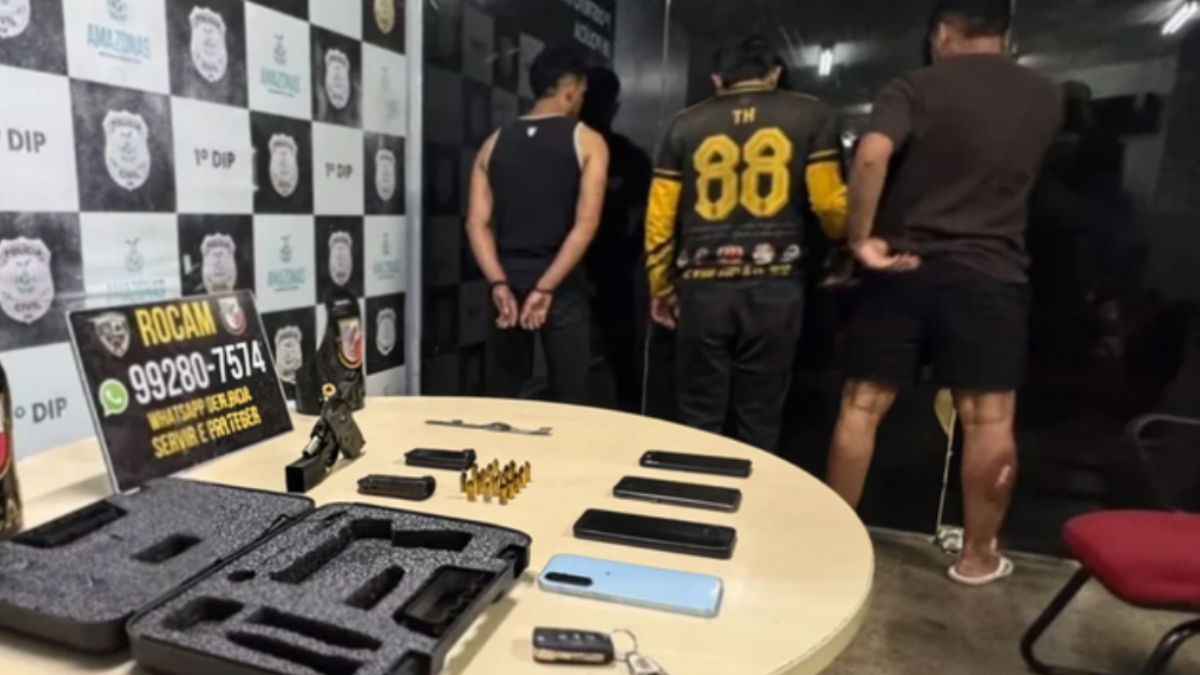 Trio especialista no golpe do ‘chapolim’ é encurralado pela polícia com pistola furtada e munições em Manaus