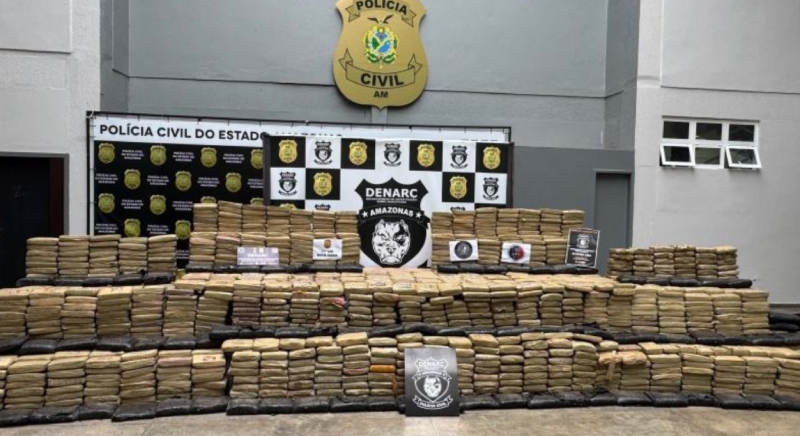Polícia apreende 1,3 tonelada de skunk avaliada em R$ 28 milhões no interior