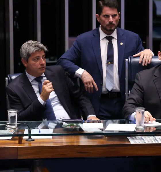 Alcolumbre retira PEC da Segurança Pública da pauta do Senado