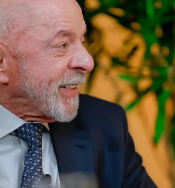 Lula diz que vai entregar amanhã ao TSE pedido de abertura de sigilo
