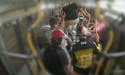 Vídeo mostra momento em que marginais fazem arrastão no ônibus 650, em Manaus; veja