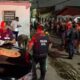 “Foram muitos tiros”: homem é crivado de balas e agoniza até a morte na zona norte de Manaus; veja vídeo