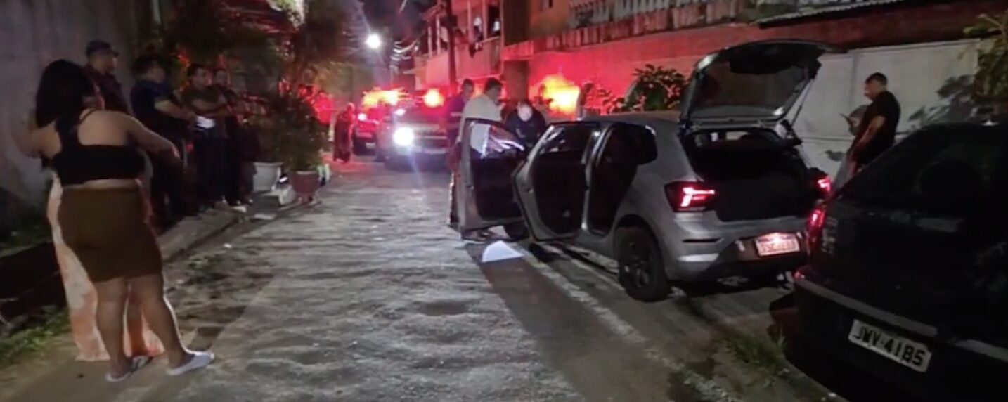 Esposa chora sobre c0rpo do marido execut4do no Parque Dez e possível motivação do crime vem à tona; cenas fortes