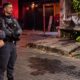 Tribun4l da rua: homem acusado de assalto é esp4ncado com pedaços de madeira no bairro São Francisco; cenas fortes