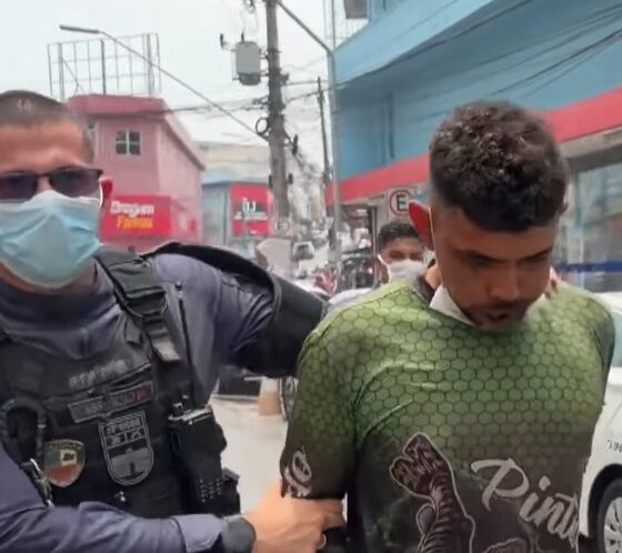 Vulgo “Foguinho” é preso após saquear loja durante incêndio no Centro de Manaus