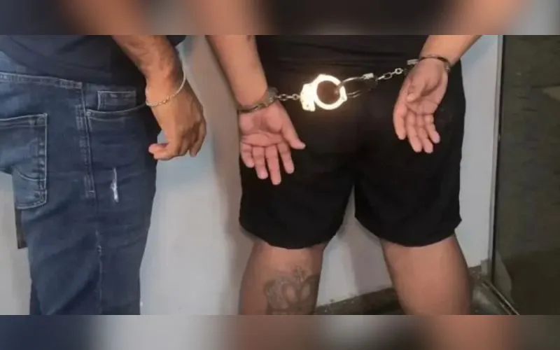 Homem é preso suspeito de ameaçar vizinhos por causa de voto em Manaus