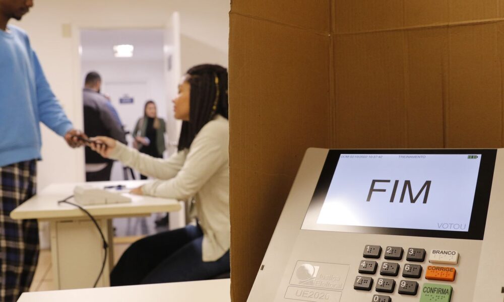TRE-RJ alerta eleitores sobre alteração no local de votação