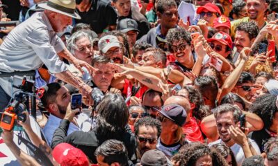 Brasil não será governado por sócios do Banco Master, diz Lula em ato