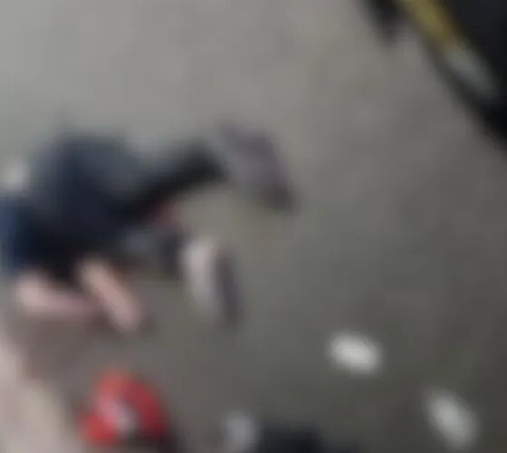 Motociclista fica desacordado após acidente no Alvorada