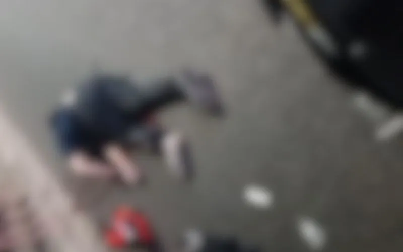 Motociclista fica desacordado após acidente no Alvorada