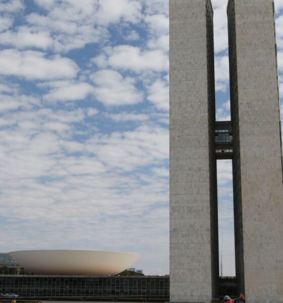 Presidente do Senado marca para segunda votação do fim da escala 6x1