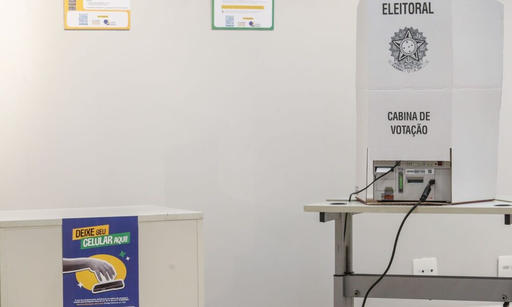 Eleitor que pediu voto em trânsito pode consultar local no e-Título