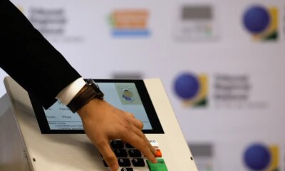TRE-RJ define urnas que serão auditadas no segundo turno