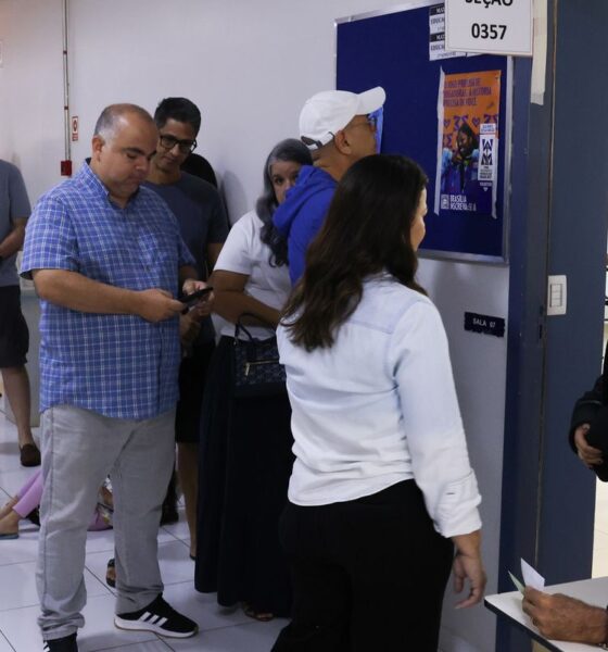 Jornais dizem que voto no Brasil define geopolítica na América Latina